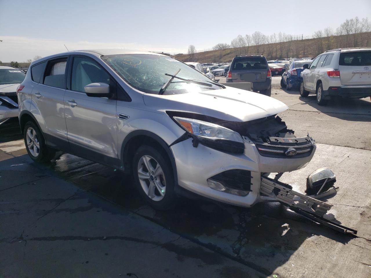 FORD ESCAPE SE 2015 with VIN 1FMCU0GX2FUA42266 - Photo from auction