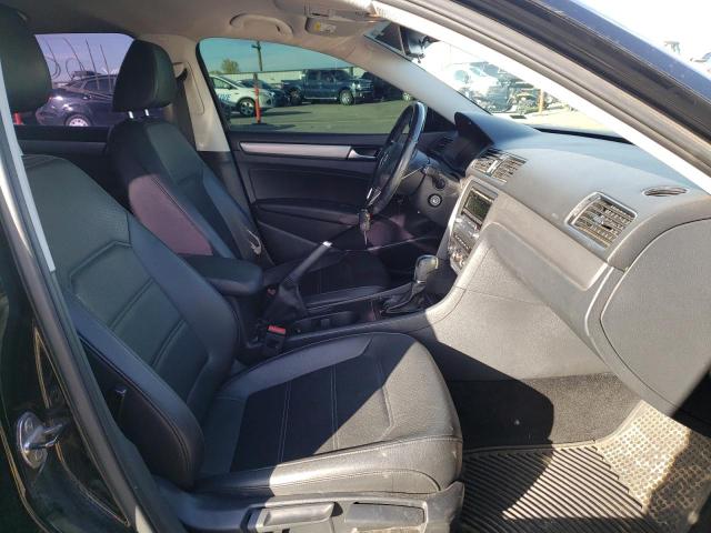 Photo 5 from auction – 2014 VOLKSWAGEN PASSAT S with VIN 1VWAT7A34EC111795