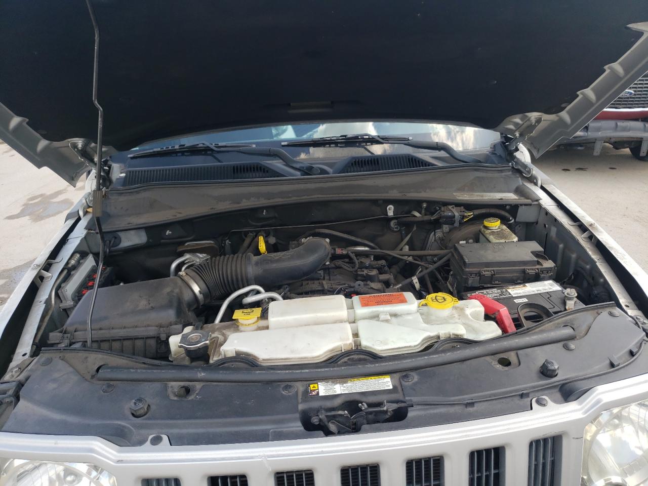 Photo 7 from auction – 2012 JEEP LIBERTY with VIN 1C4PJLAK0CW110867