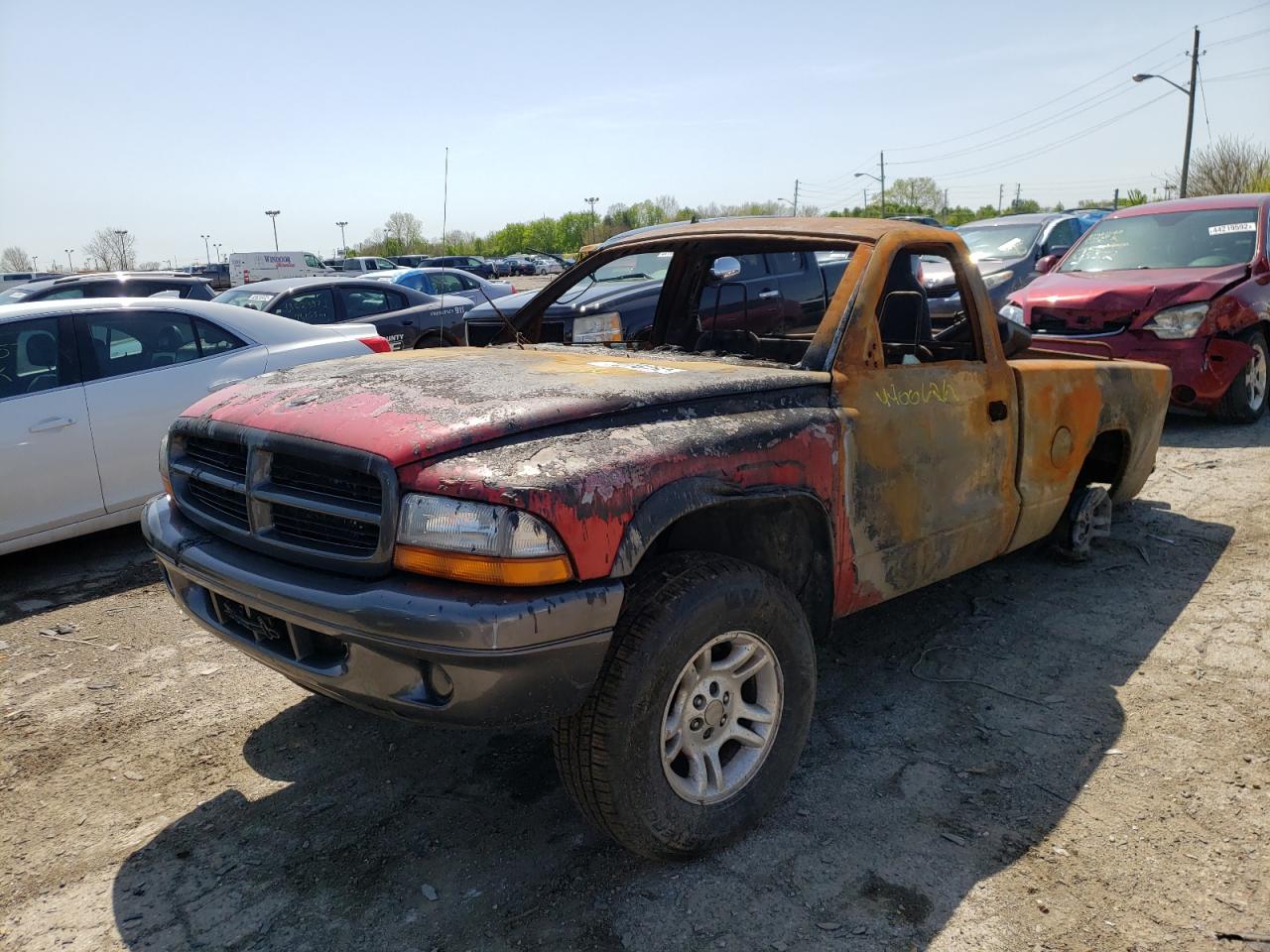 Photo 2 from auction – 2002 DODGE DAKOTA BAS with VIN 1B7GG16X32S572353