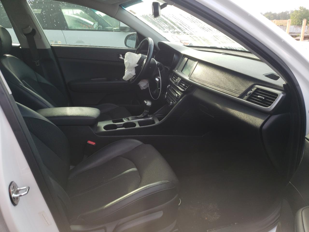 Photo 5 from auction – 2018 KIA OPTIMA LX with VIN 5XXGT4L36JG215675