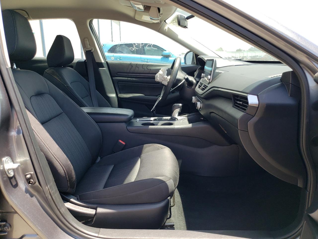 Photo 5 from auction – 2019 NISSAN ALTIMA S with VIN 1N4BL4BV5KC247599