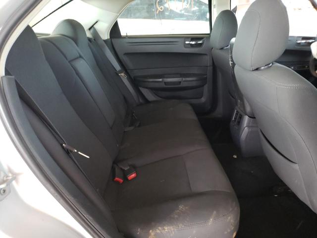 Photo 6 from auction – 2008 CHRYSLER 300 LX with VIN 2C3KA43R58H105295