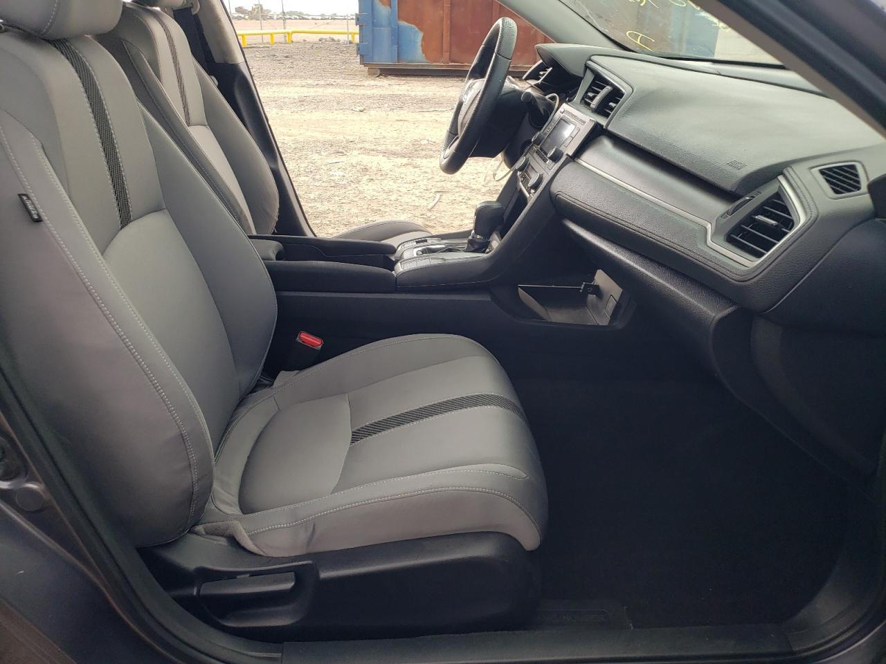 Photo 5 from auction – 2017 HONDA CIVIC with VIN 19XFC2F57HE042586