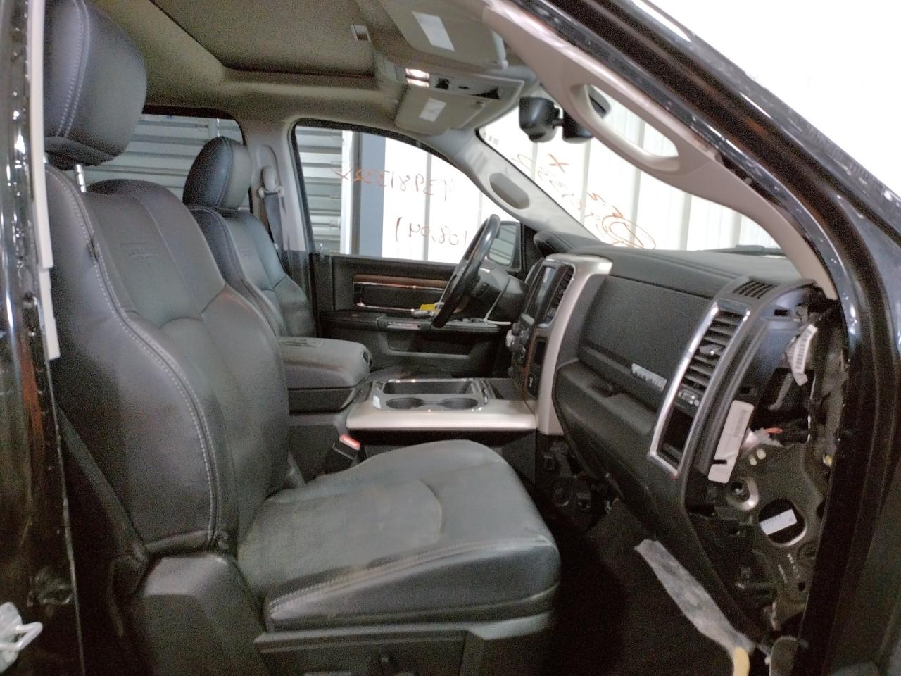 Photo 5 from auction – 2017 RAM 1500 LARAM with VIN 1C6RR7NT2HS844041