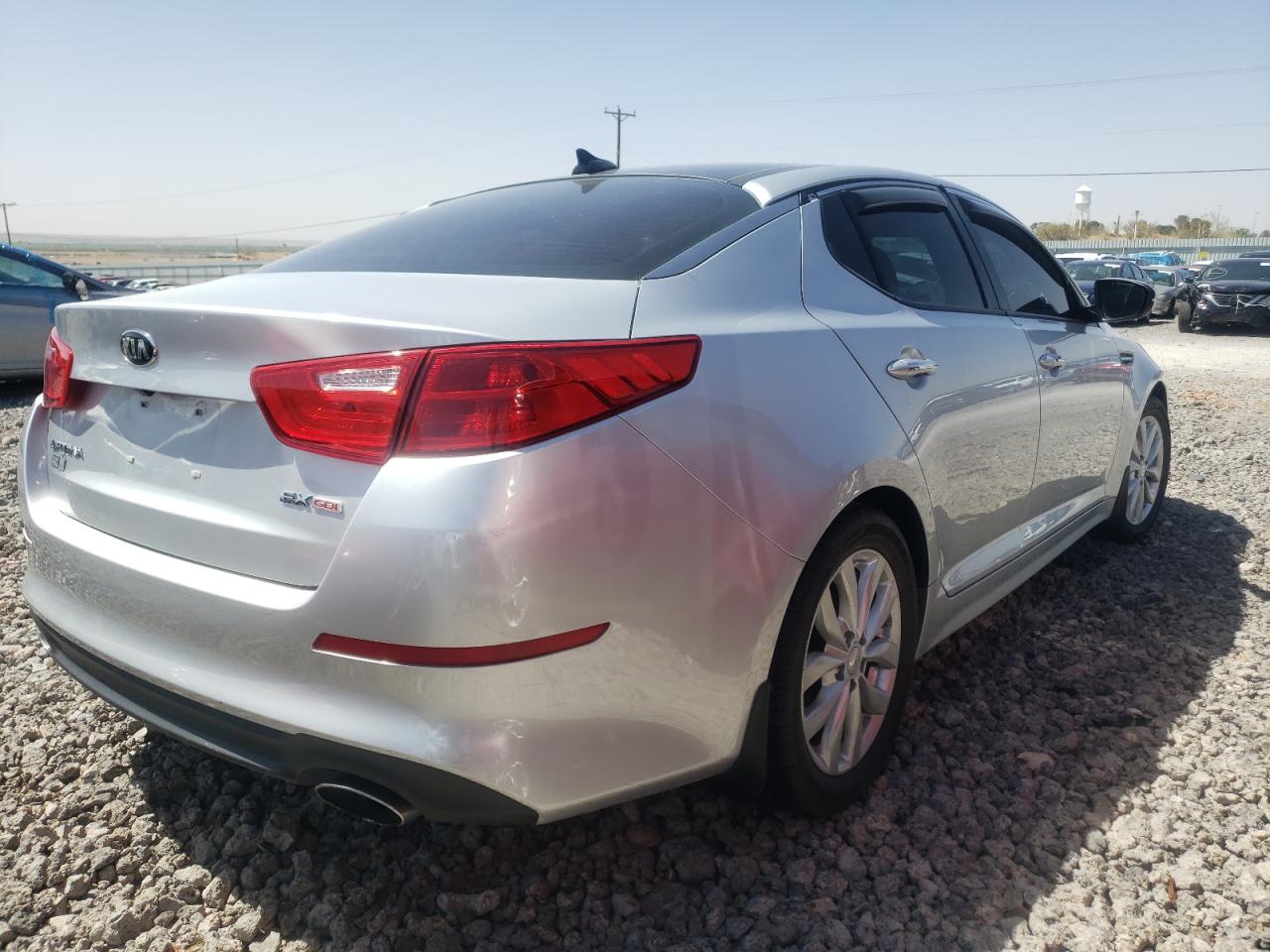 Photo 4 from auction – 2015 KIA OPTIMA EX with VIN 5XXGN4A71FG469687