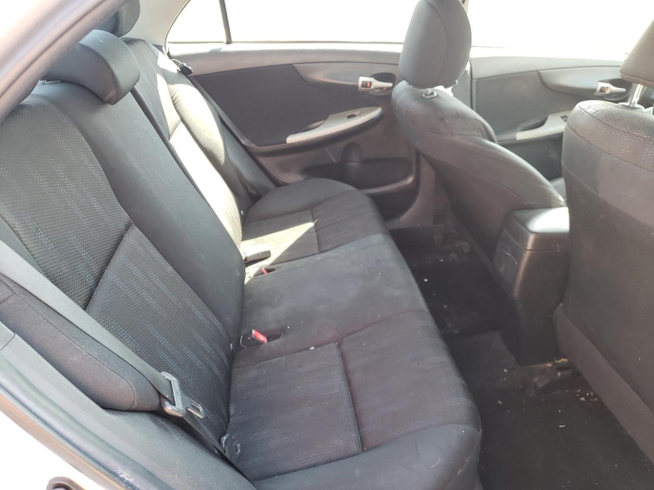 Photo 6 from auction – 2011 TOYOTA COROLLA BA with VIN 2T1BU4EE3BC577879