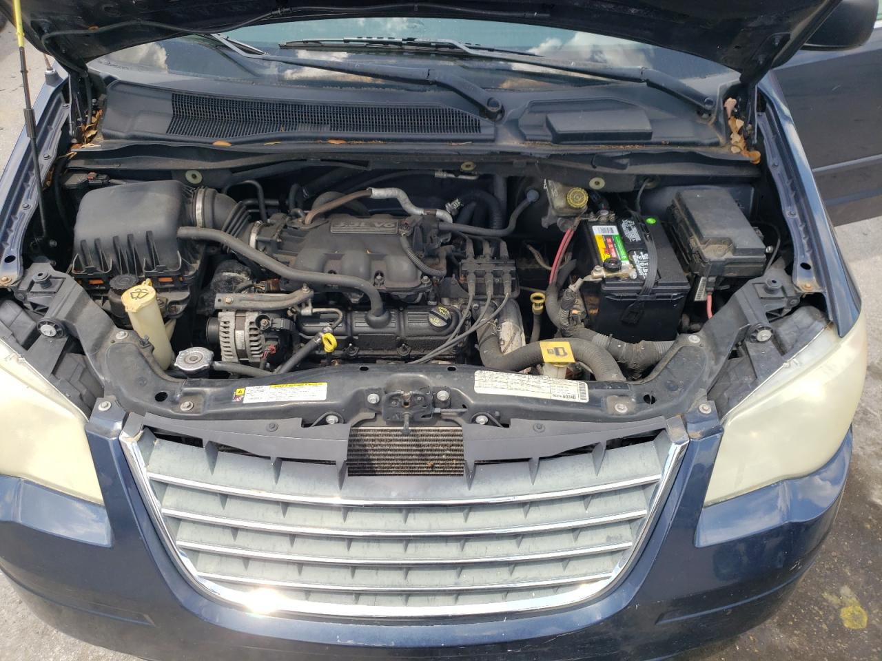 Photo 7 from auction – 2009 CHRYSLER TOWN & COU with VIN 2A8HR44E29R613531