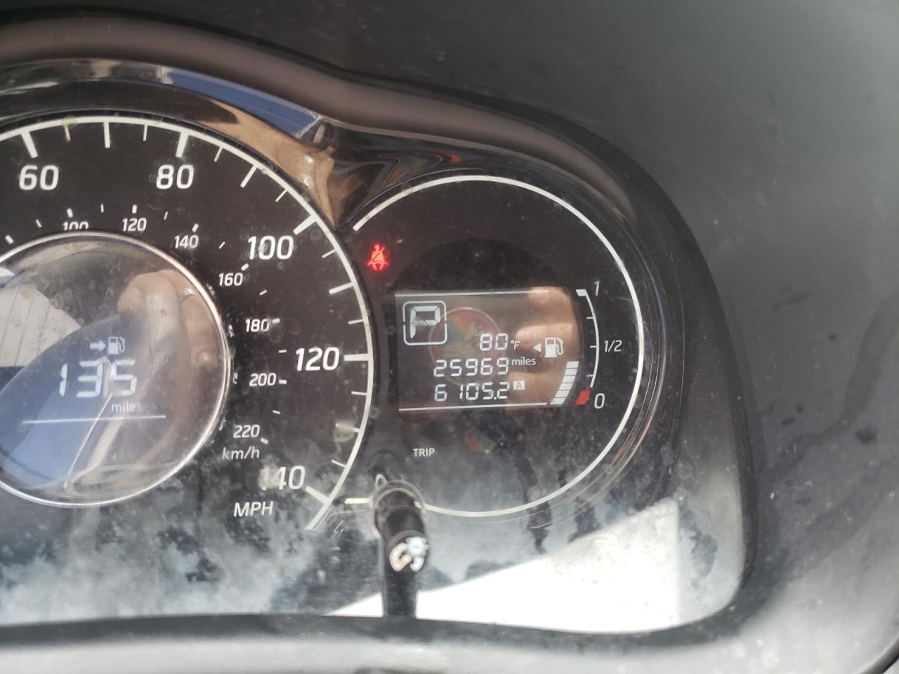 Photo 8 from auction – 2015 NISSAN VERSA NOTE with VIN 3N1CE2CP0FL391636