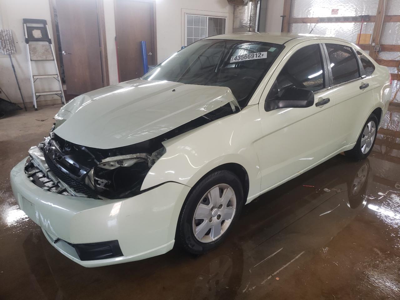 Photo 2 from auction – 2010 FORD FOCUS S with VIN 1FAHP3EN2AW105227