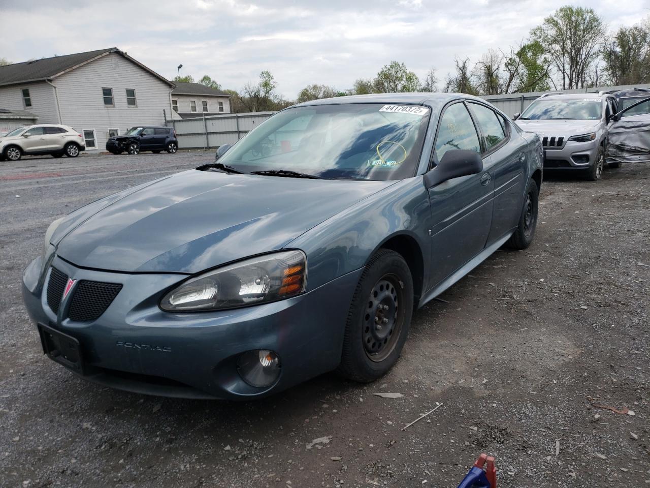 Photo 2 from auction – 2007 PONTIAC GRAND PRIX with VIN 2G2WP552071181522