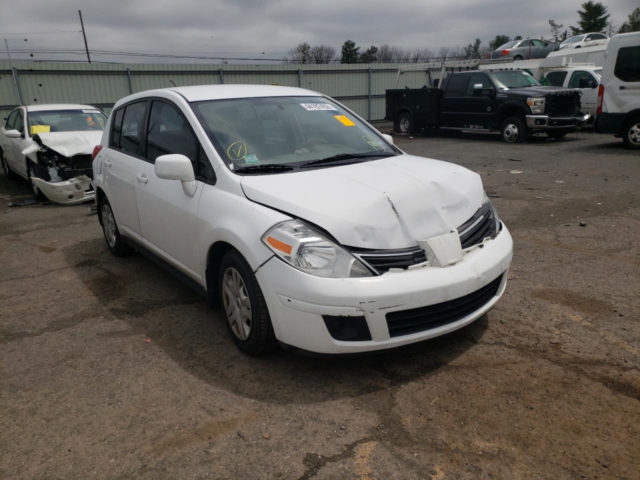 NISSAN VERSA S 2011 مع رقم تعريف المركبة 3N1BC1CPXBL515742 - صورة من المزاد