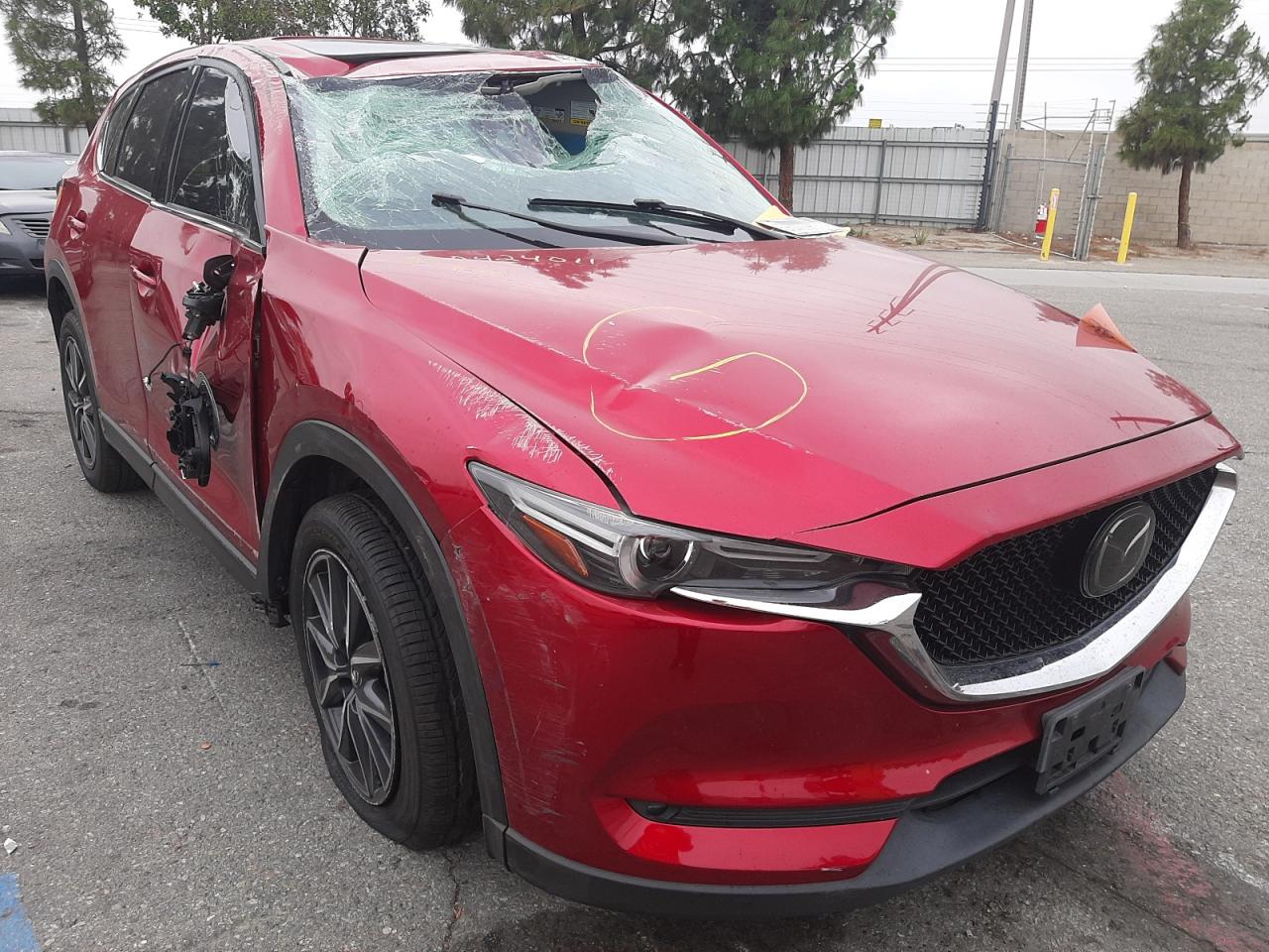 MAZDA CX-5 GRAND 2018 with VIN JM3KFADM9J0306875 - Photo from auction