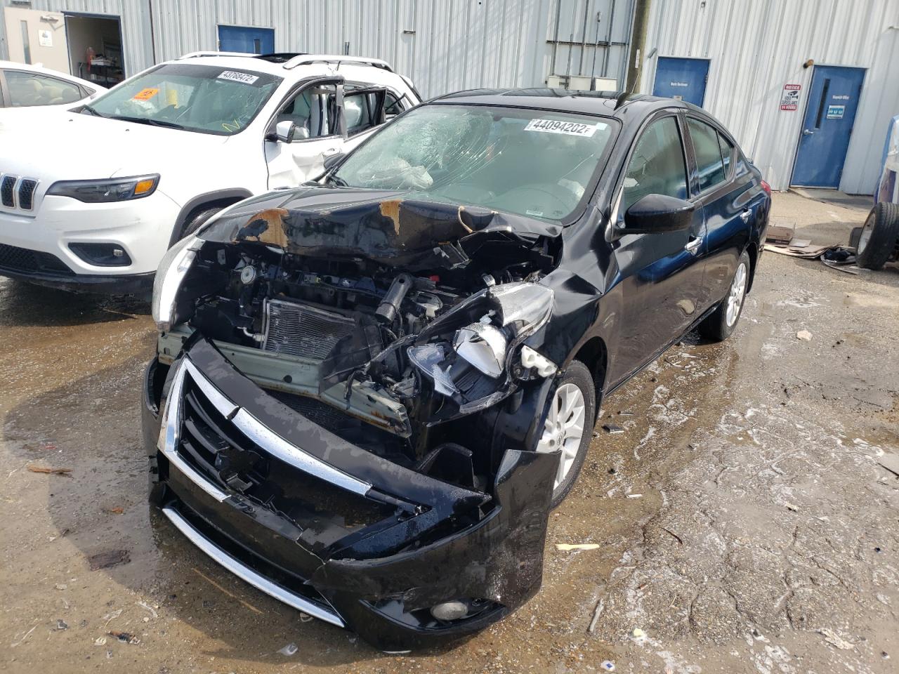Photo 2 from auction – 2017 NISSAN VERSA S with VIN 3N1CN7AP4HL904583