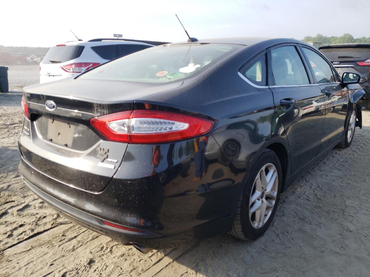 Photo 4 from auction – 2013 FORD FUSION SE with VIN 3FA6P0HR7DR389028