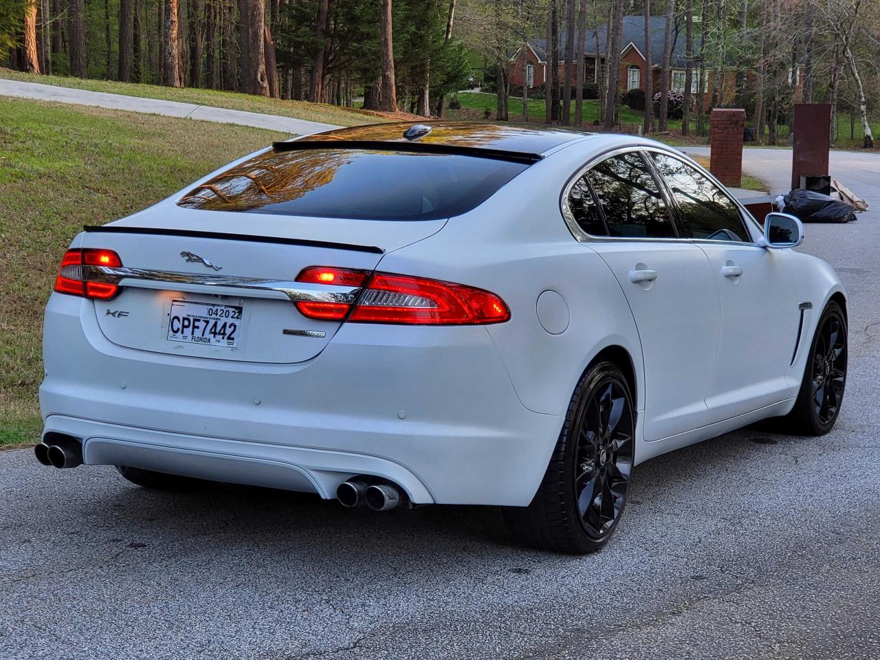 Photo 4 from auction – 2012 JAGUAR XF SUPERCH with VIN SAJWA0HEXCMS51744