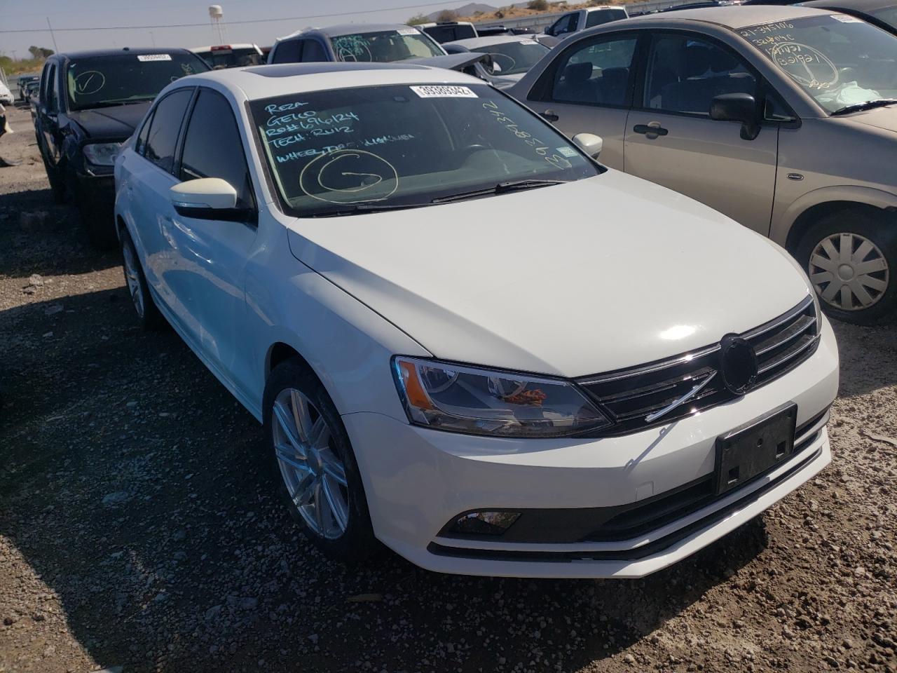 VOLKSWAGEN JETTA SEL 2016 with VIN 3VWL07AJ8GM225574 - Photo from auction