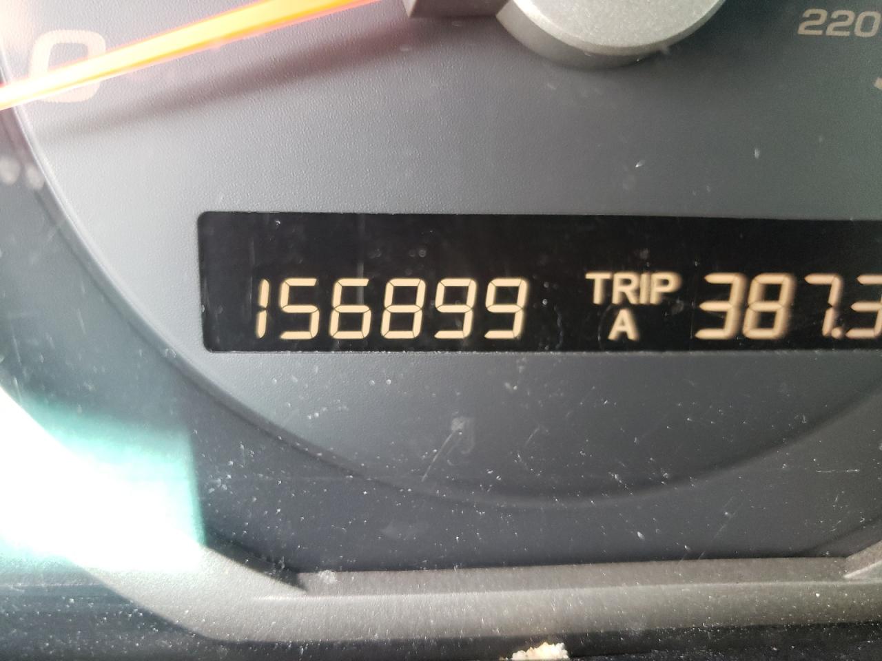 Photo 8 from auction – 2006 HONDA PILOT LX with VIN 5FNYF18166B007839