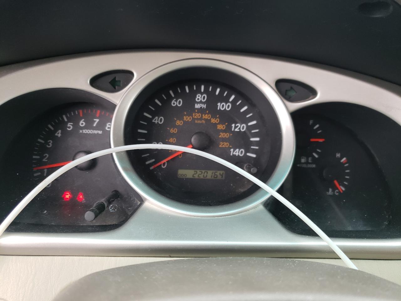 Photo 8 from auction – 2006 TOYOTA HIGHLANDER with VIN JTEEP21A660151434