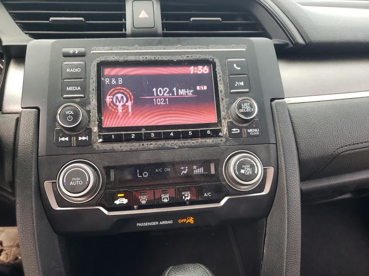 Photo 9 from auction – 2017 HONDA CIVIC with VIN 19XFC2F57HE042586