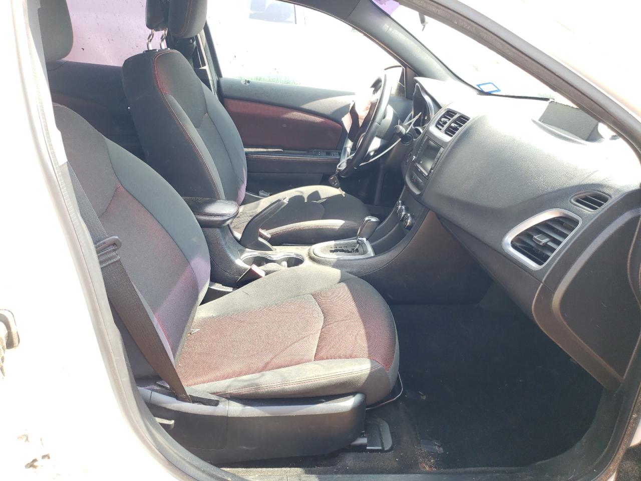 Photo 5 from auction – 2012 DODGE AVENGER SX with VIN 1C3CDZEG4CN260506