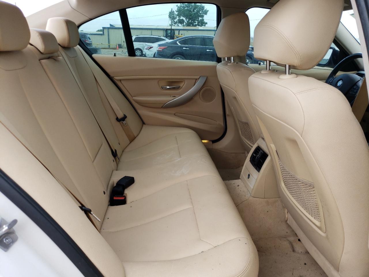Photo 6 from auction – 2013 BMW 320 I with VIN WBA3B1C5XDF462408
