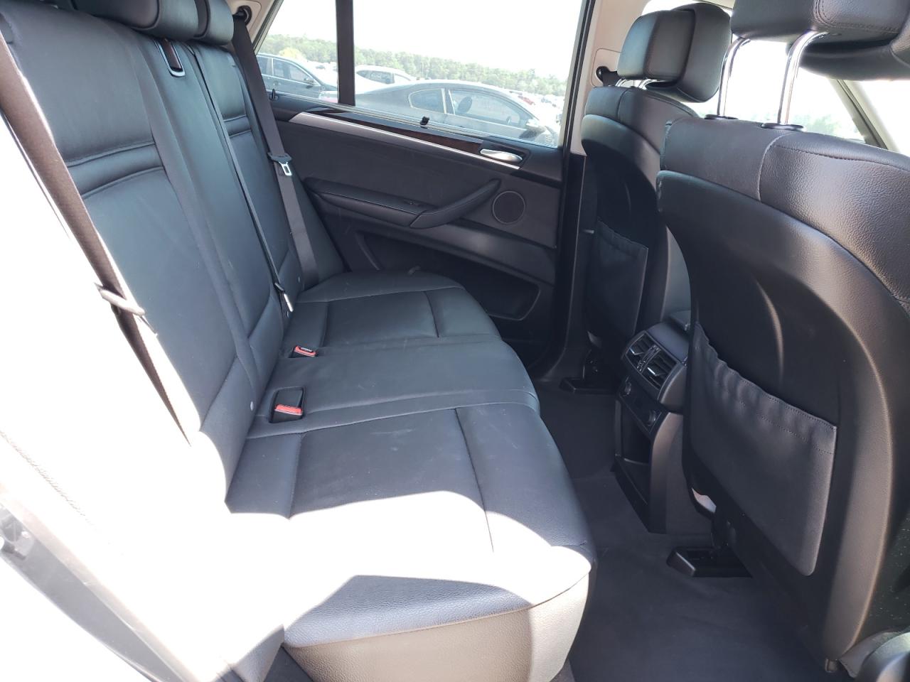 Photo 6 from auction – 2013 BMW X5 XDRIVE3 with VIN 5UXZV4C53D0B05520