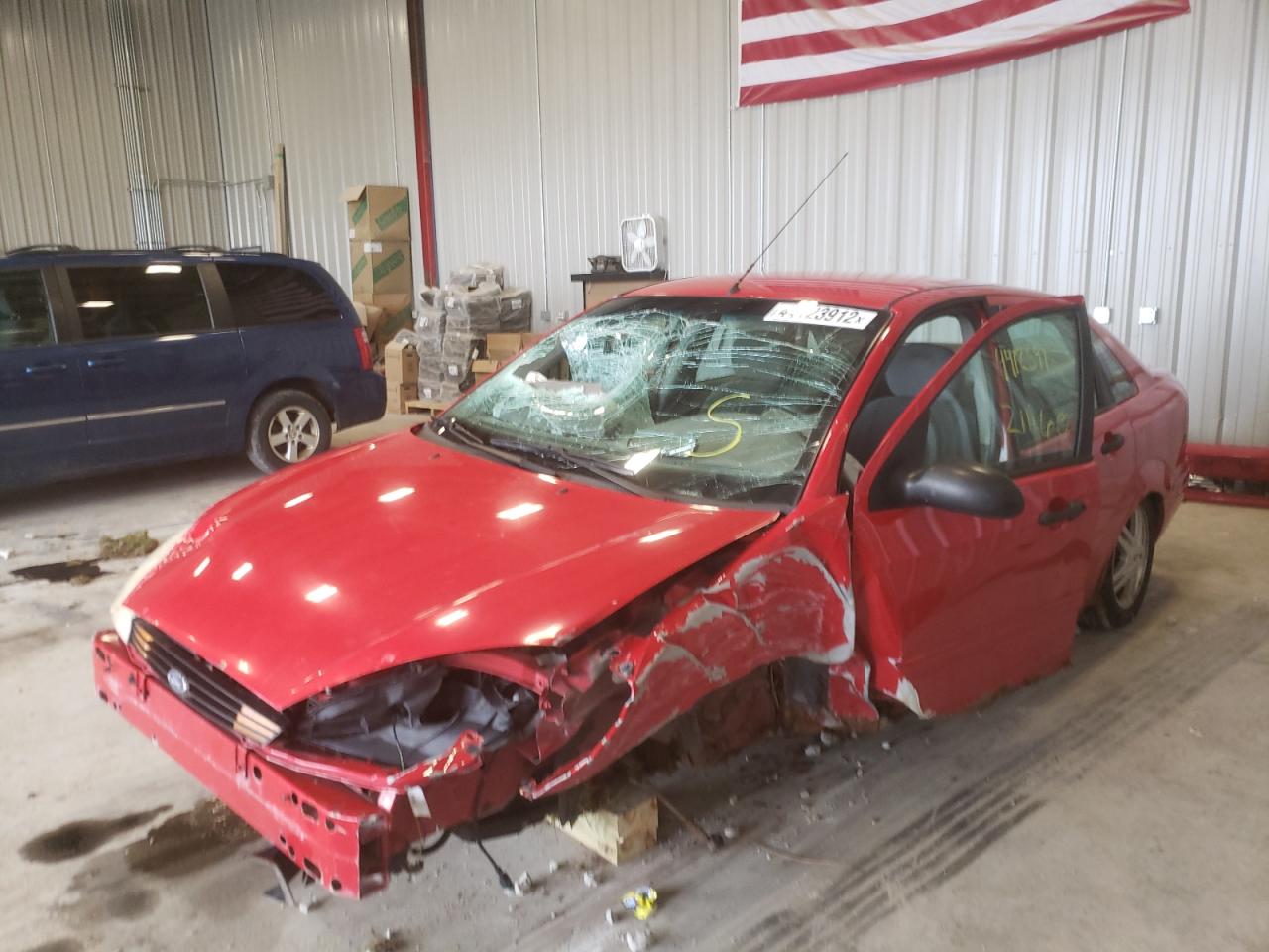 Photo 2 from auction – 2000 FORD FOCUS SE with VIN 1FAFP3434YW110169