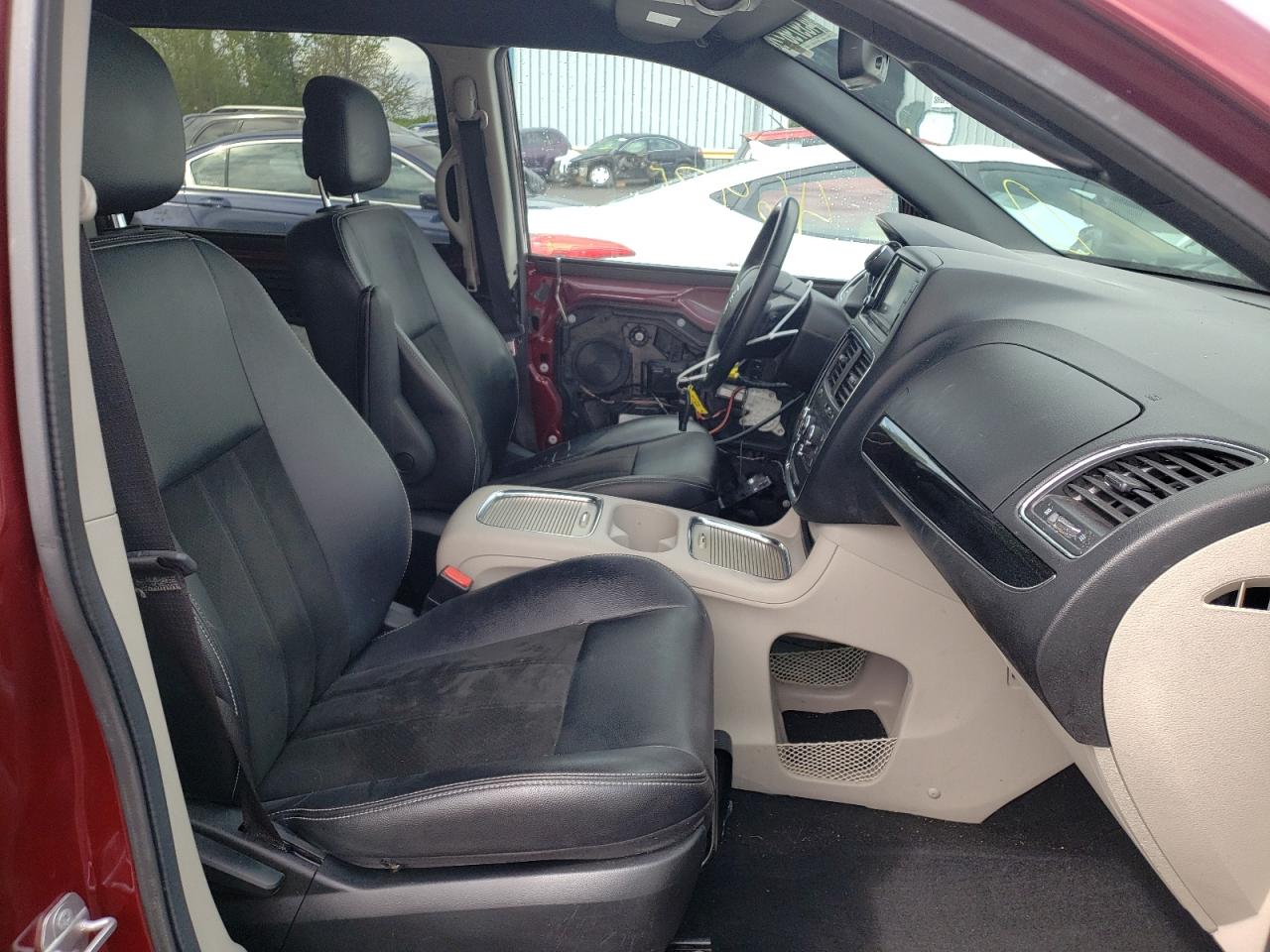 Photo 5 from auction – 2019 DODGE GRAND CARA with VIN 2C4RDGCG1KR646427