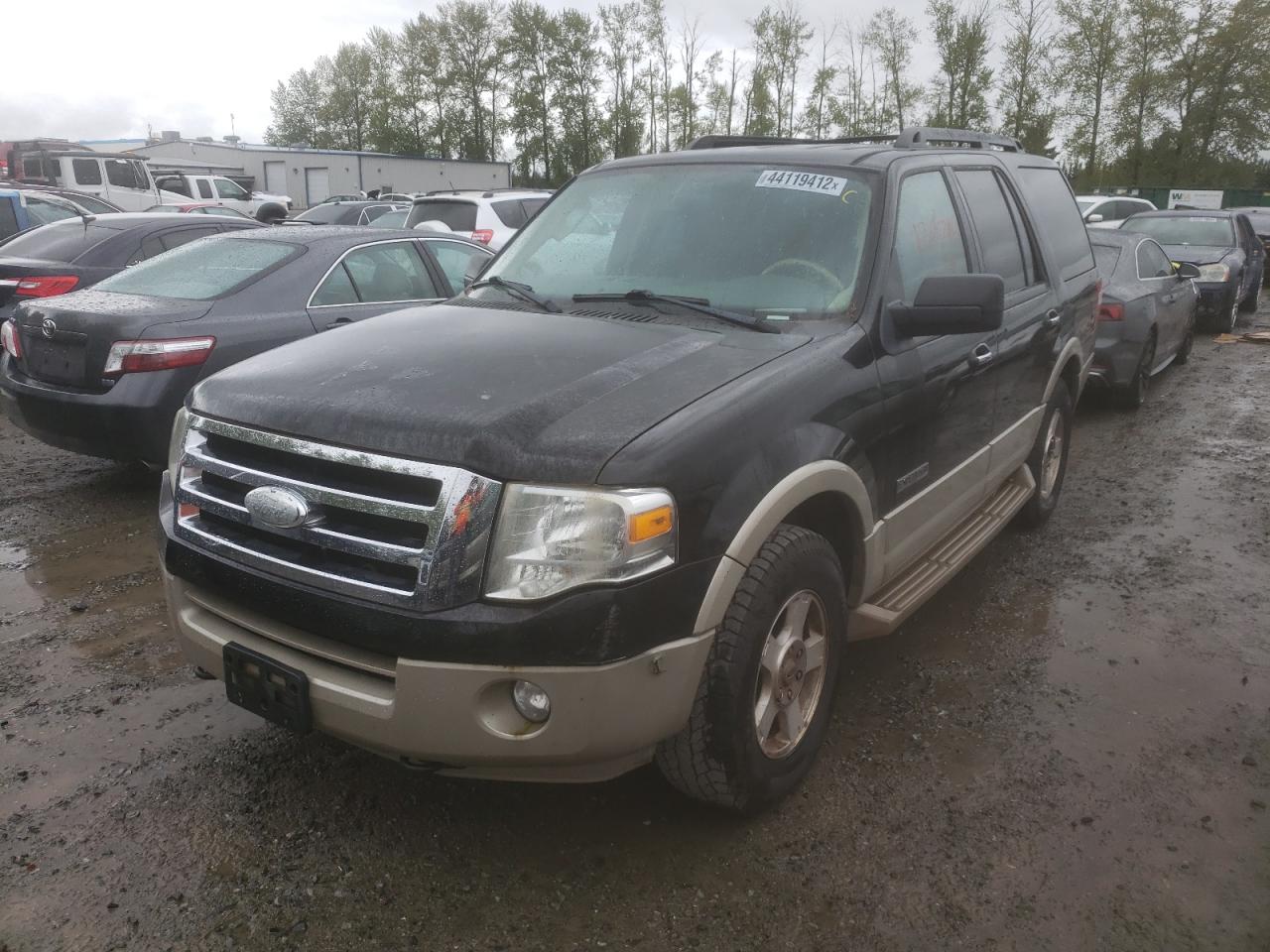 Photo 2 from auction – 2007 FORD EXPEDITION with VIN 1FMFU185X7LA16005
