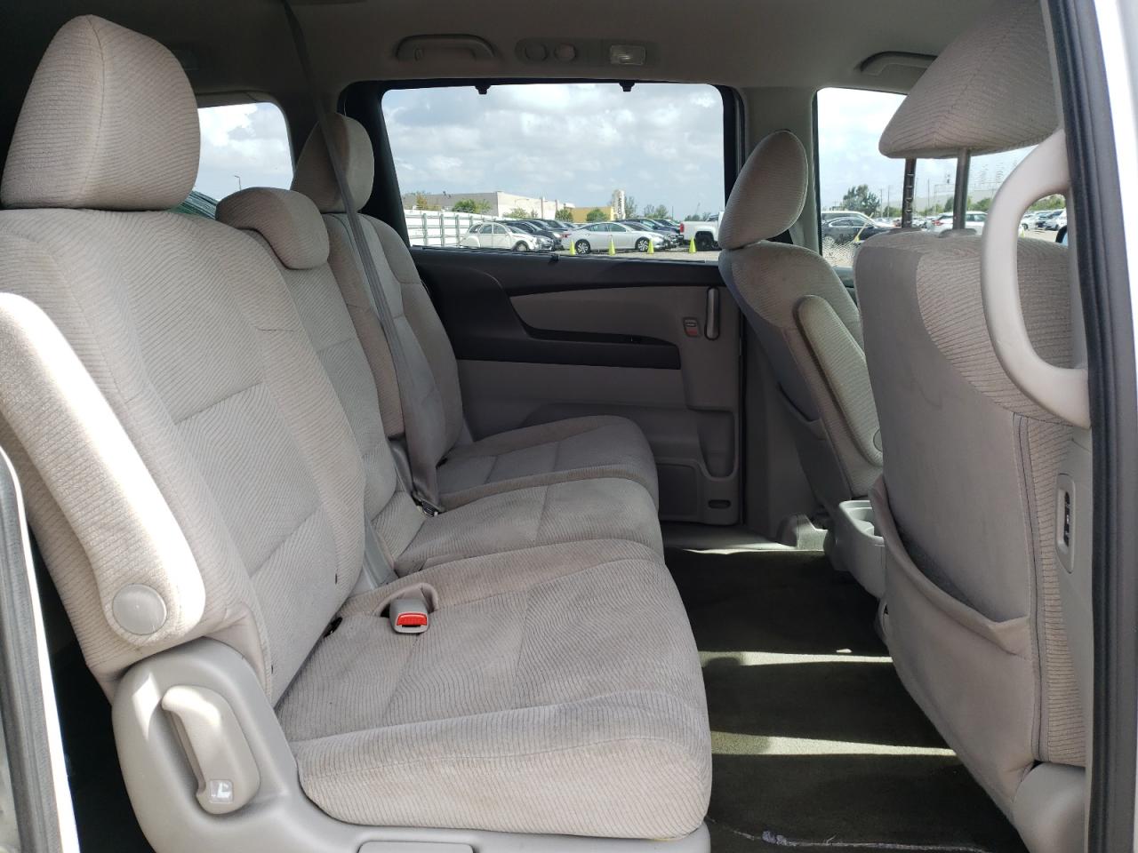 Photo 6 from auction – 2013 HONDA ODYSSEY EX with VIN 5FNRL5H47DB082240