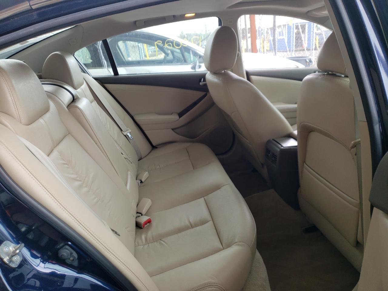 Photo 6 from auction – 2011 NISSAN ALTIMA SR with VIN 1N4BL2AP7BN467371