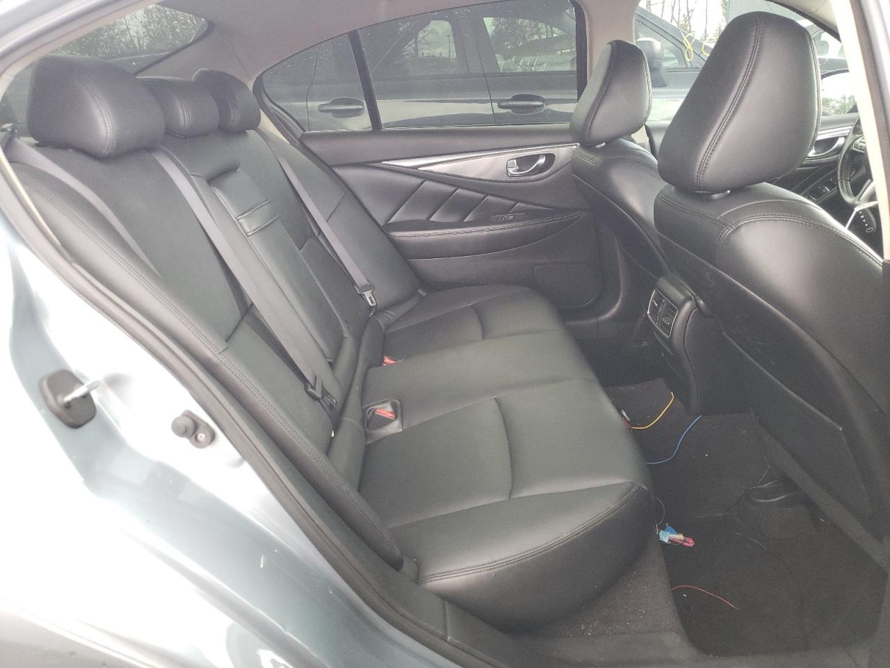 Photo 6 from auction – 2015 INFINITI Q50 BASE with VIN JN1BV7AP0FM358668