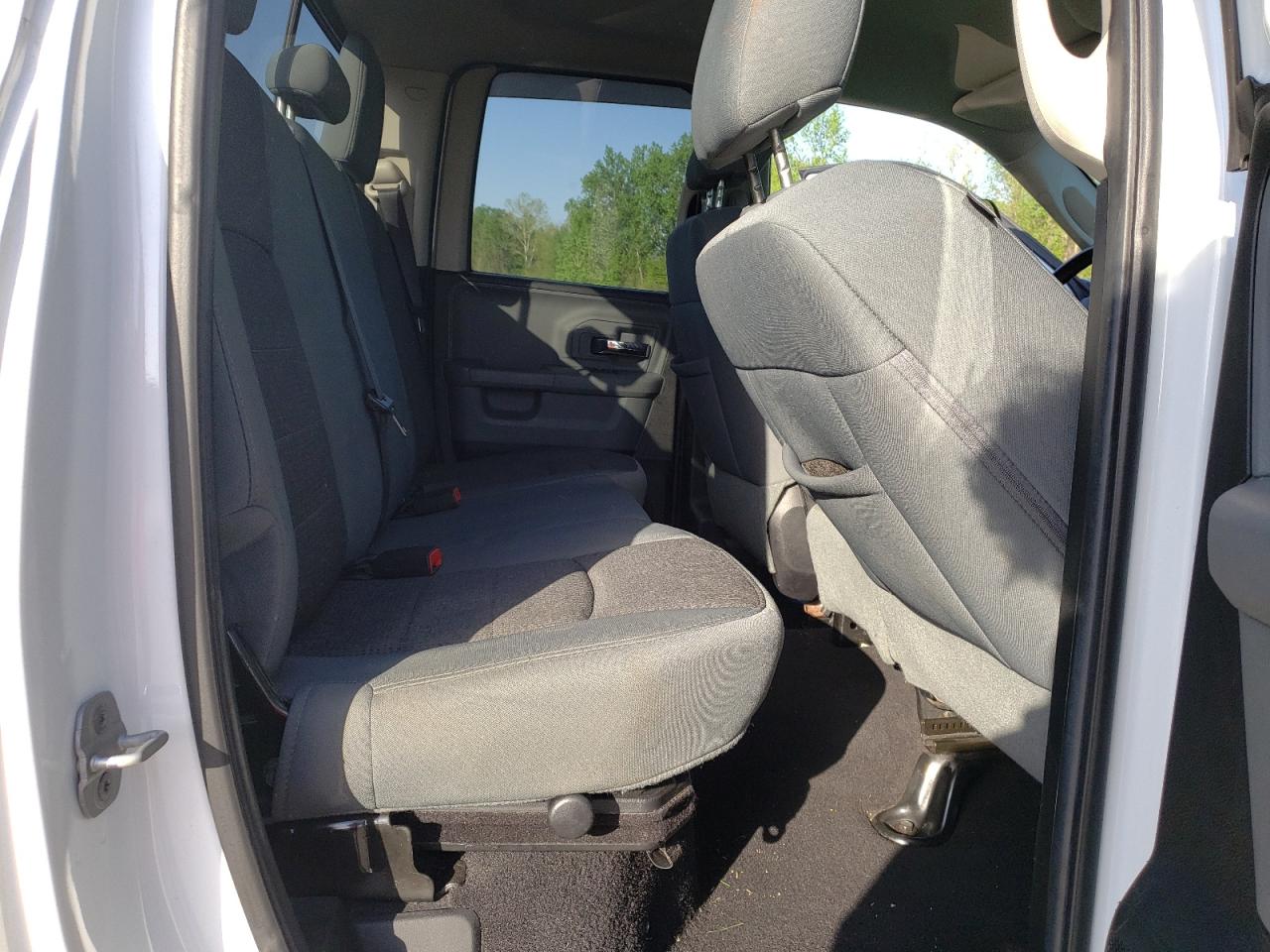 Photo 6 from auction – 2014 RAM 1500 SLT with VIN 1C6RR7GT3ES288671