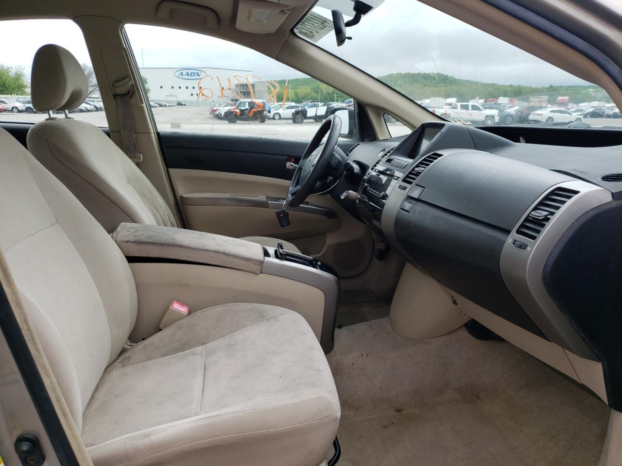 Photo 5 from auction – 2005 TOYOTA PRIUS with VIN JTDKB20U353048924