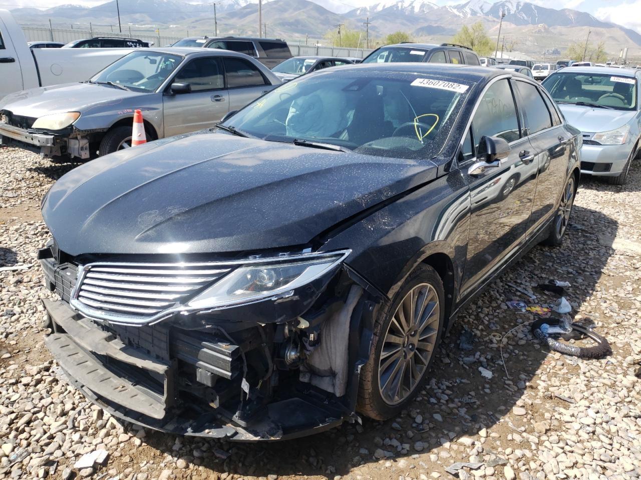 Photo 2 from auction – 2013 LINCOLN MKZ with VIN 3LN6L2J98DR826526