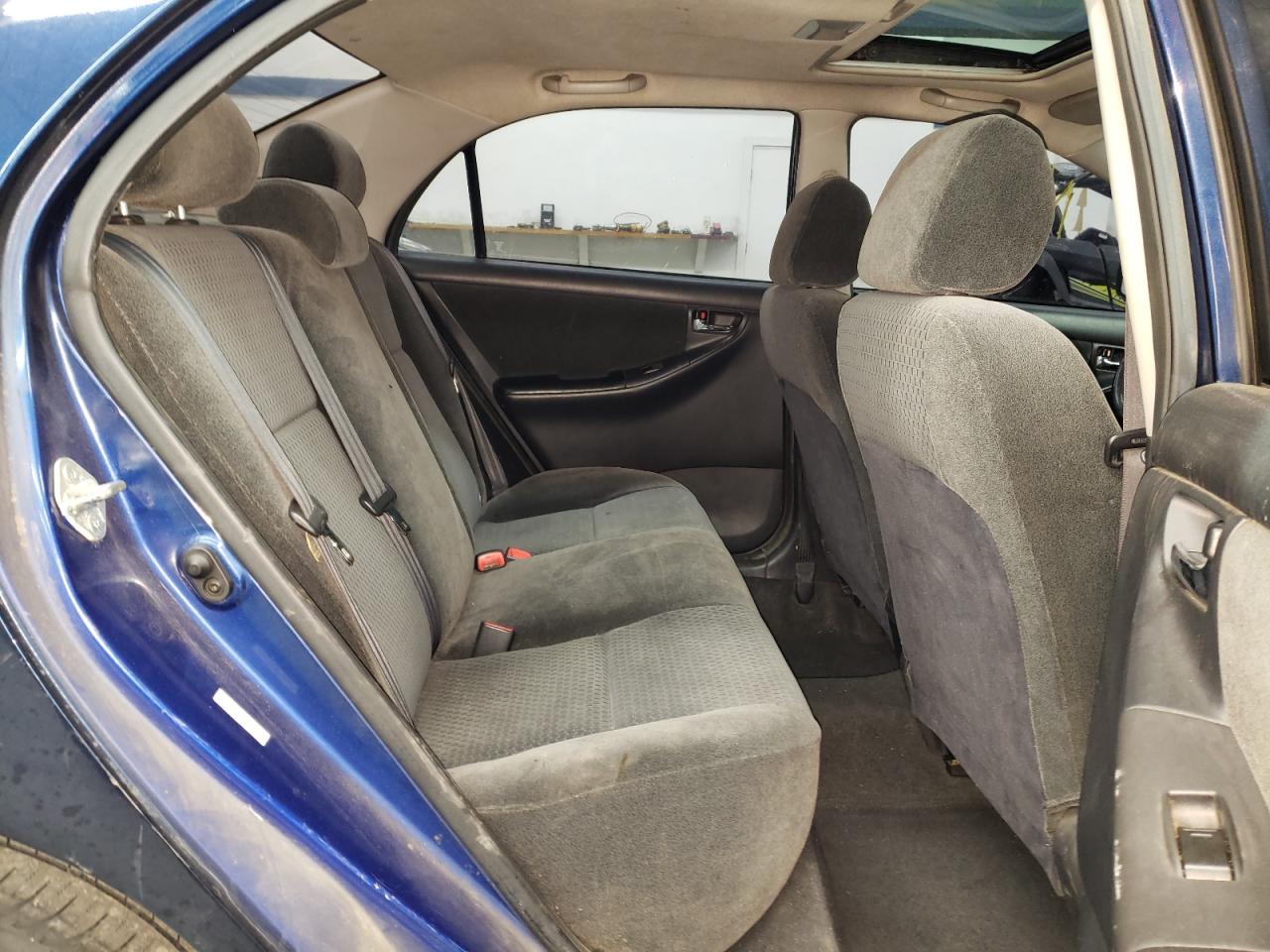 Photo 6 from auction – 2005 TOYOTA COROLLA with VIN 1NXBR32E45Z457558