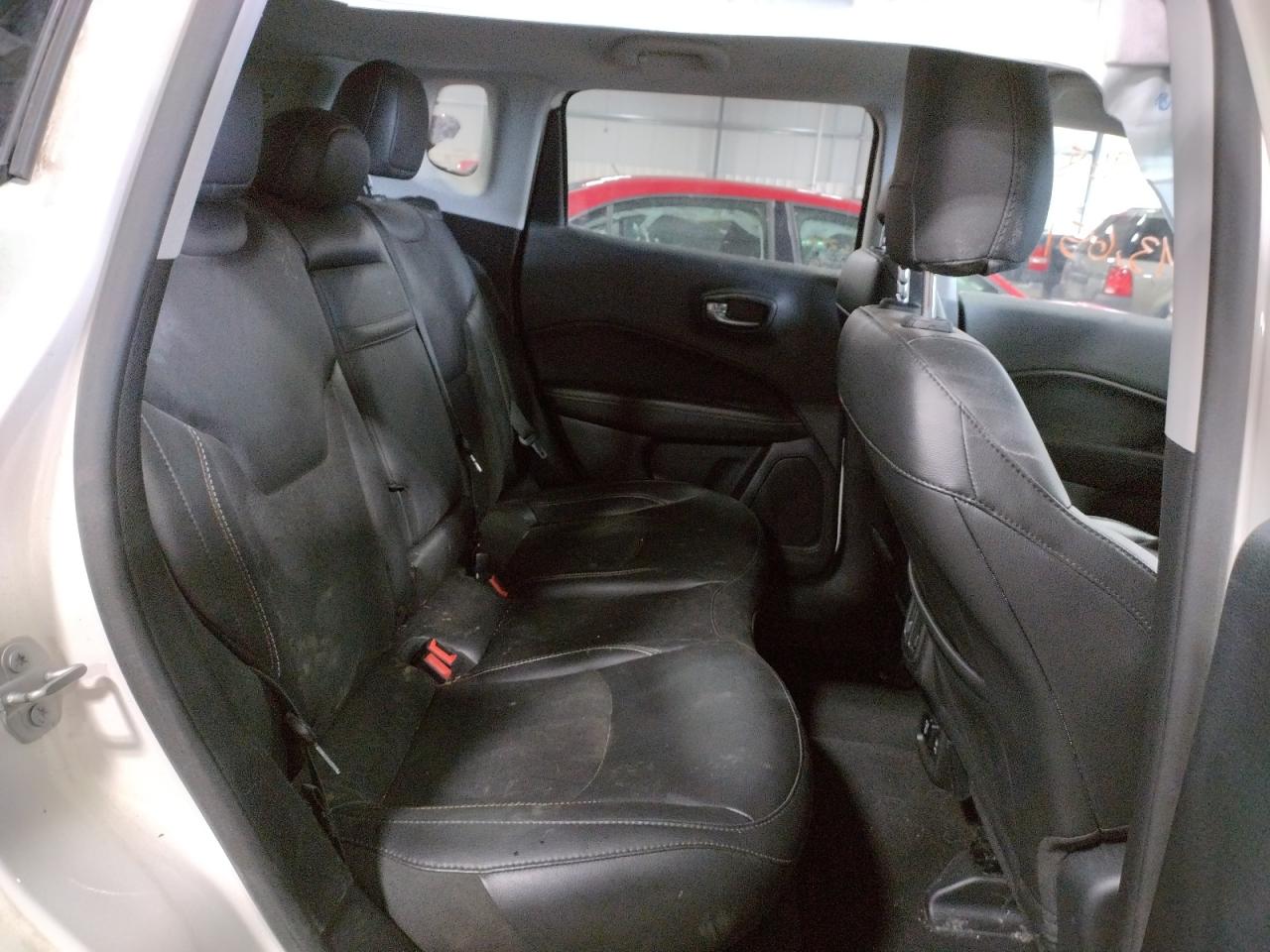 Photo 6 from auction – 2019 JEEP COMPASS LA with VIN 3C4NJDBB3KT648253