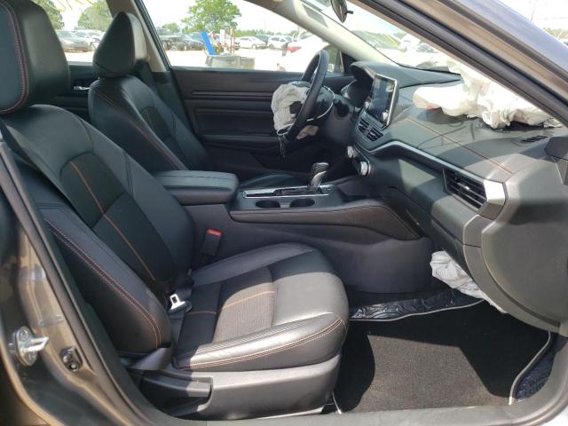 Photo 5 from auction – 2019 NISSAN ALTIMA SR with VIN 1N4BL4CV5KC138297