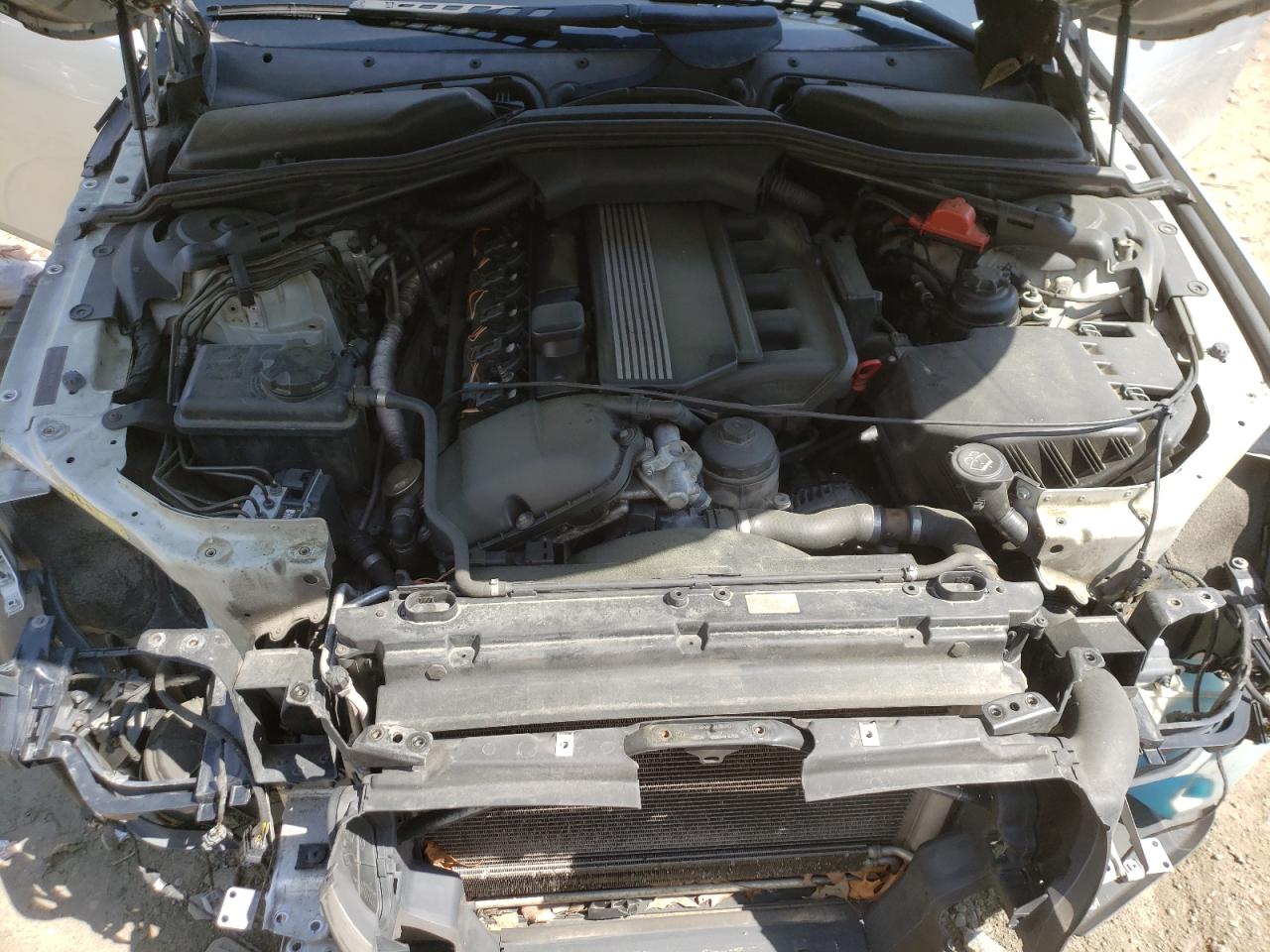 Photo 7 from auction – 2005 BMW 525 I with VIN WBANA53585B857618