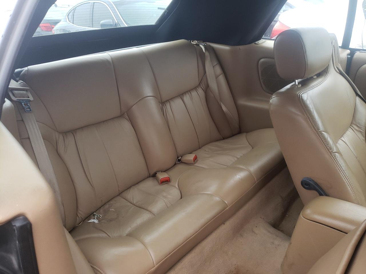 Photo 6 from auction – 2000 CHRYSLER SEBRING JX with VIN 3C3EL55H6YT227351