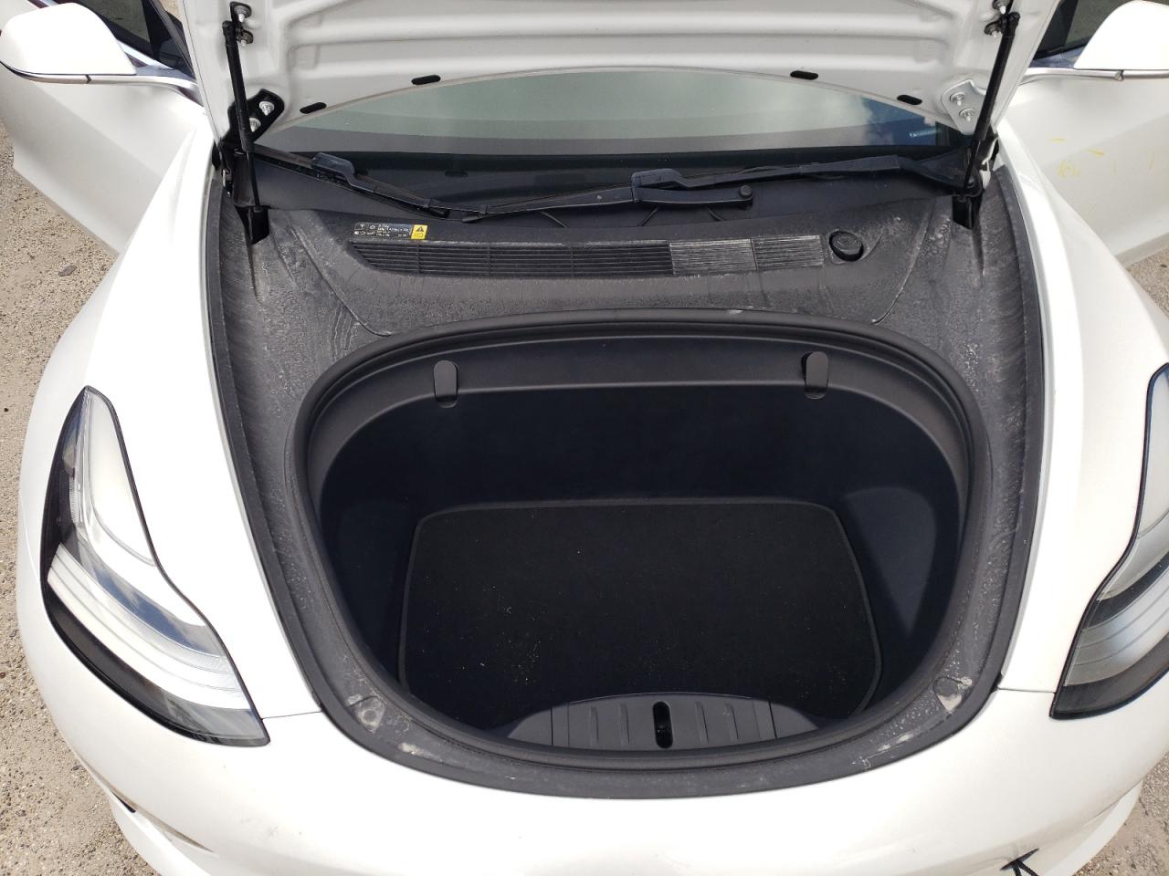 Photo 7 from auction – 2018 TESLA MODEL 3 with VIN 5YJ3E1EA0JF039101