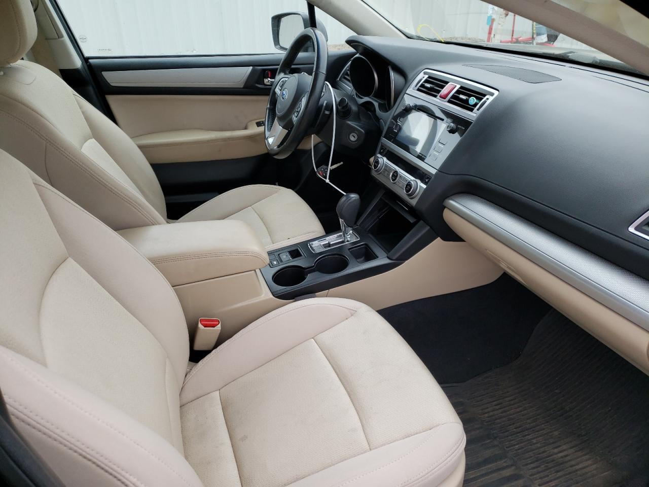 Photo 5 from auction – 2016 SUBARU LEGACY 2.5 with VIN 4S3BNAC60G3041110