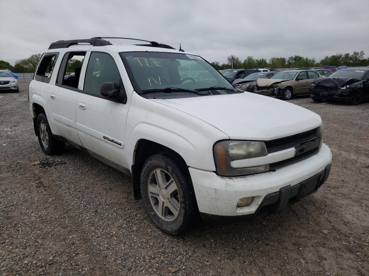 CHEVROLET TRAILBLAZE 2004 with VIN 1GNET16S946131532 - Photo from auction
