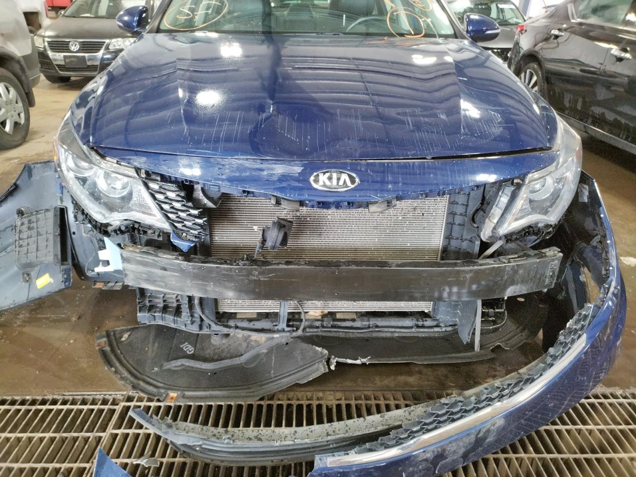 Photo 9 from auction – 2016 KIA OPTIMA EX with VIN 5XXGU4L39GG068824