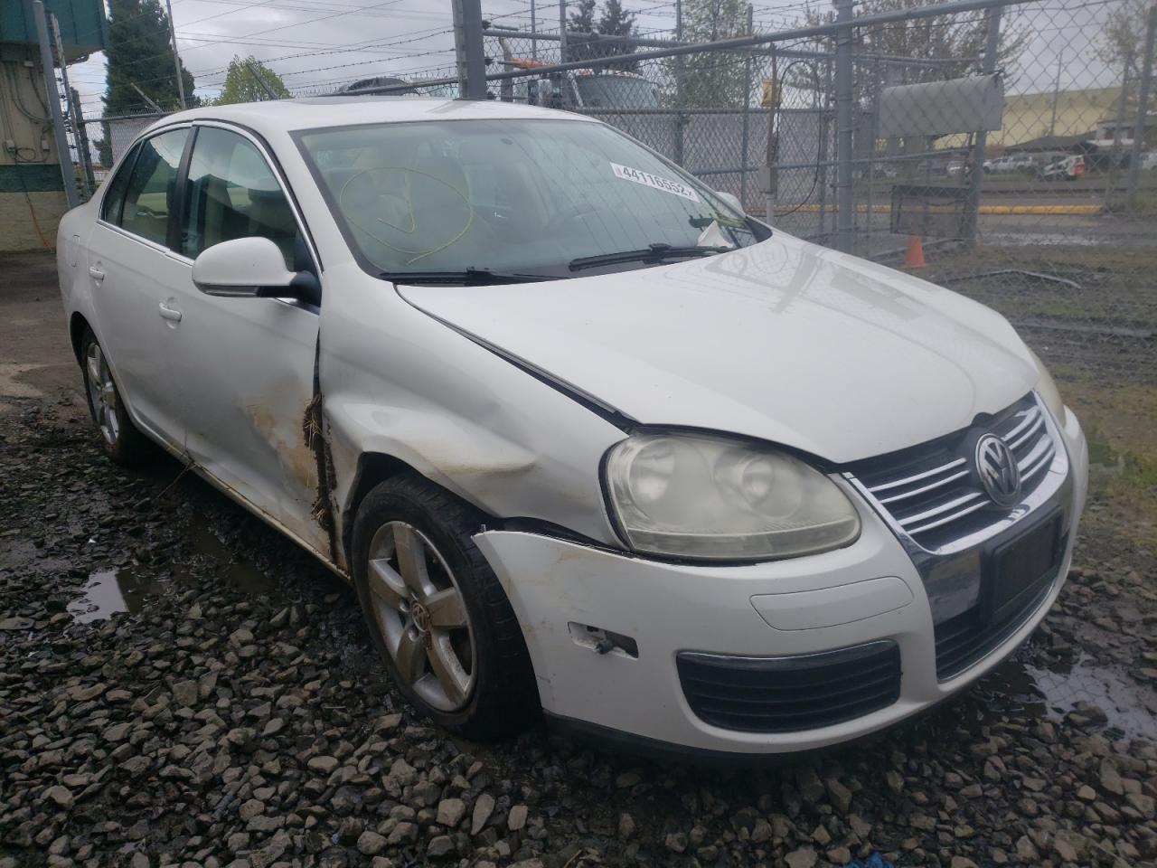VOLKSWAGEN JETTA SE 2009 with VIN 3VWRZ71K29M123795 - Photo from auction