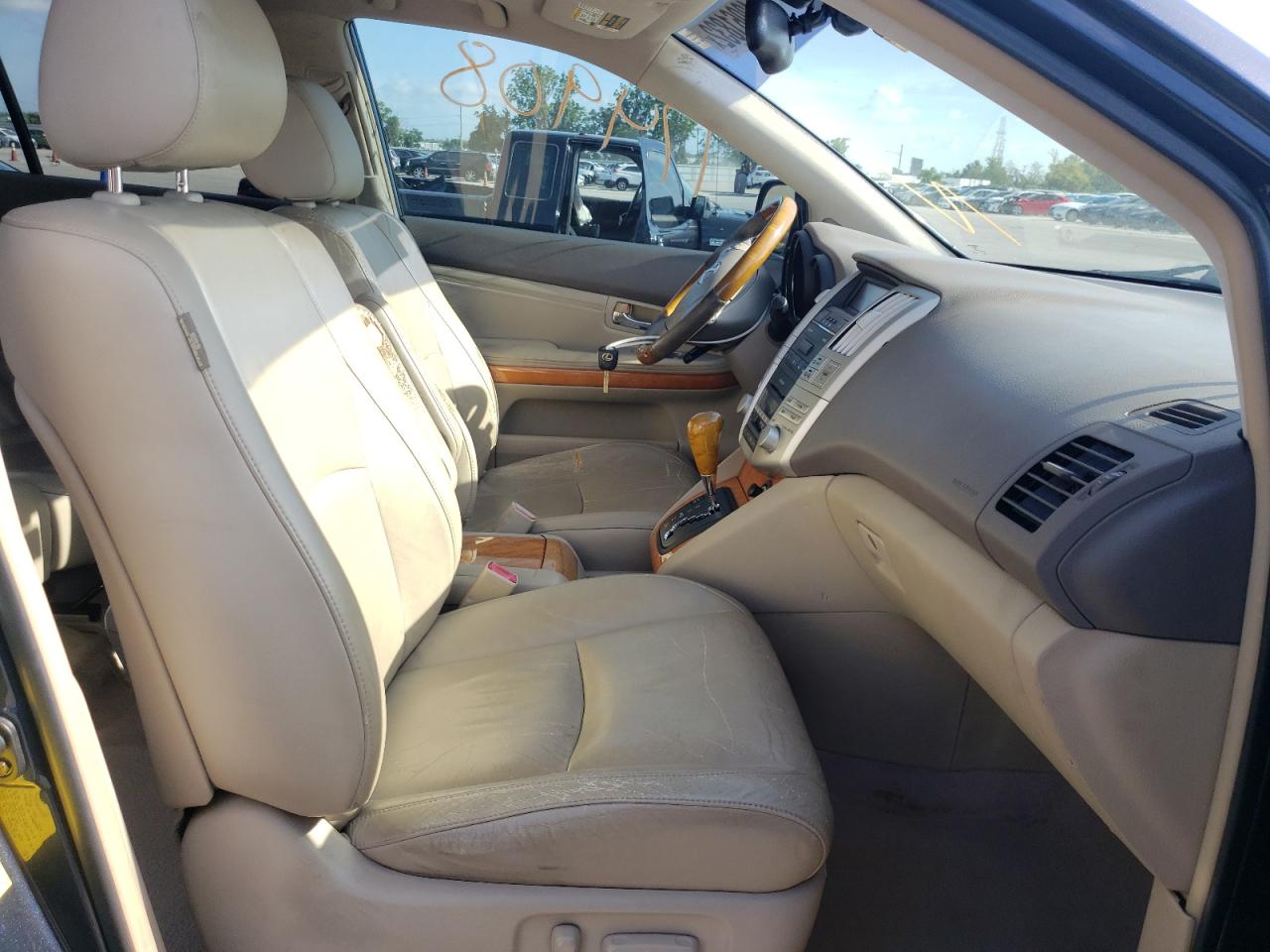 Photo 5 from auction – 2004 LEXUS RX 330 with VIN 2T2GA31U34C007353