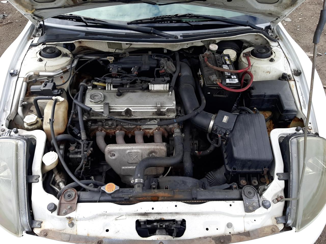 Photo 7 from auction – 2000 MITSUBISHI ECLIPSE GS with VIN 4A3AC44G4YE139974