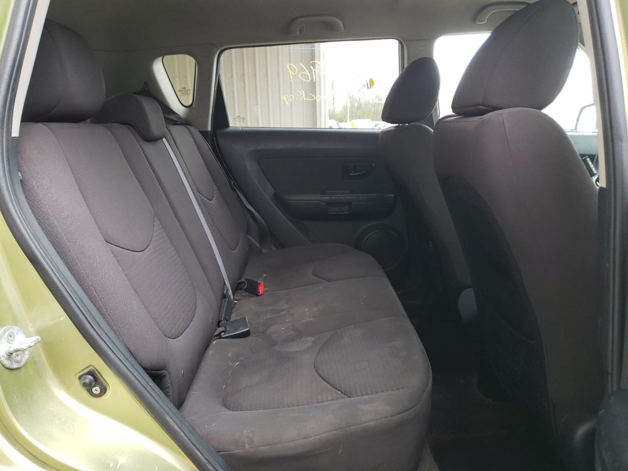 Photo 6 from auction – 2012 KIA SOUL with VIN KNDJT2A51C7389664