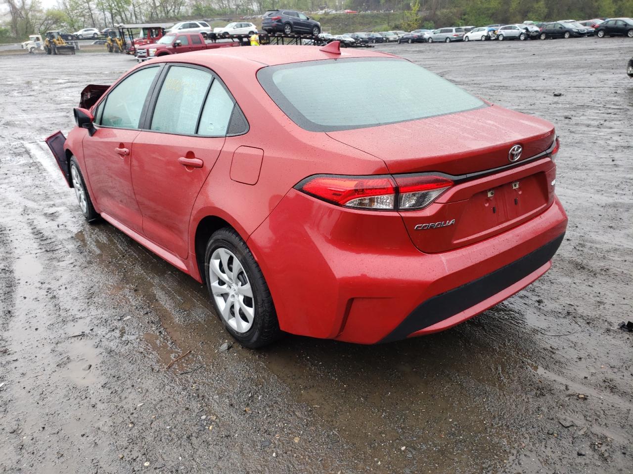 Photo 3 from auction – 2020 TOYOTA COROLLA LE with VIN 5YFEPRAE5LP038995
